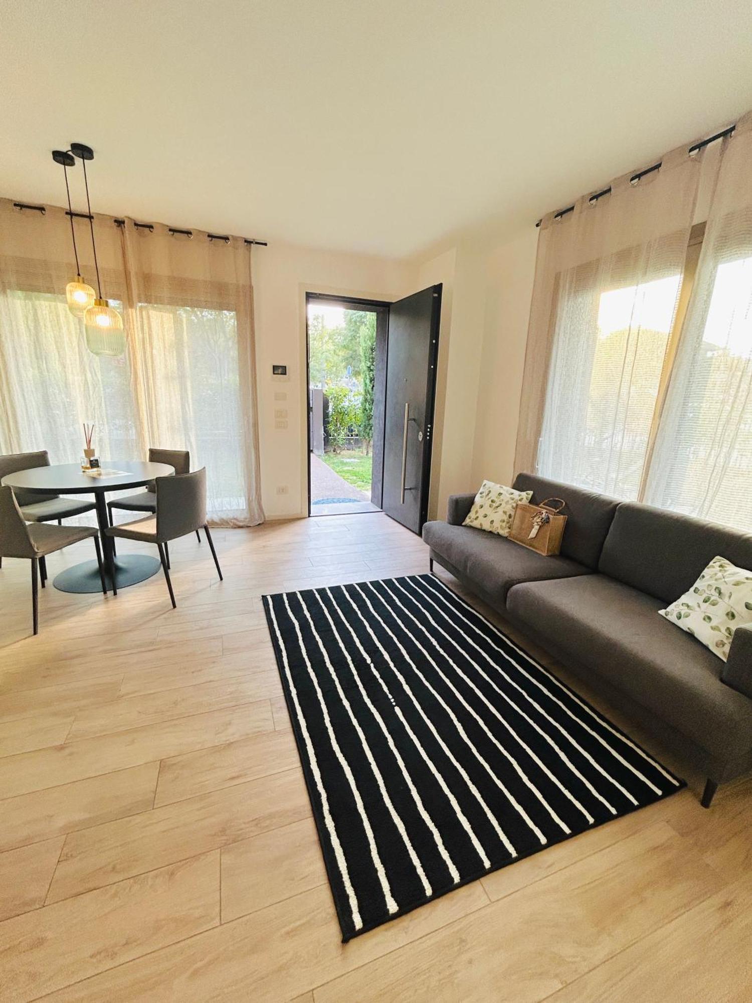 Cortemaggiore 4D Luxury-Flexrent Abissinia Riccione Exterior photo